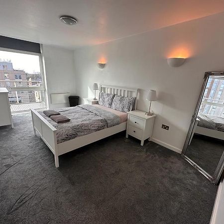 Recently Refurbished Apt Central Mk Free Parking Milton Keynes Exterior photo